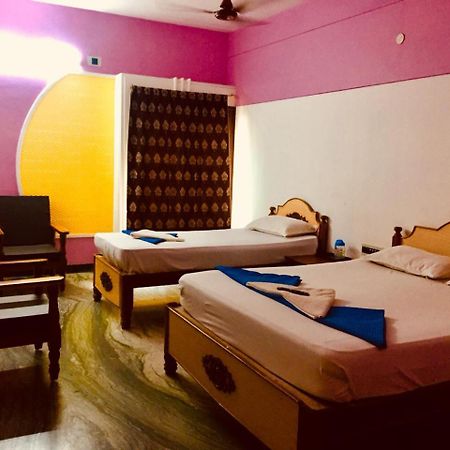 Arunaalaya Residency Hotel Tiruvannamalai Bagian luar foto