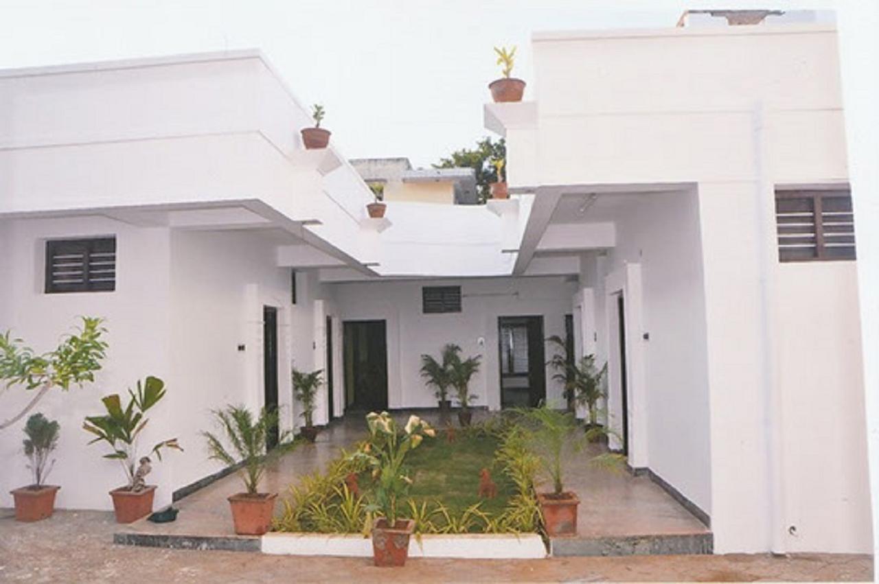 Arunaalaya Residency Hotel Tiruvannamalai Bagian luar foto