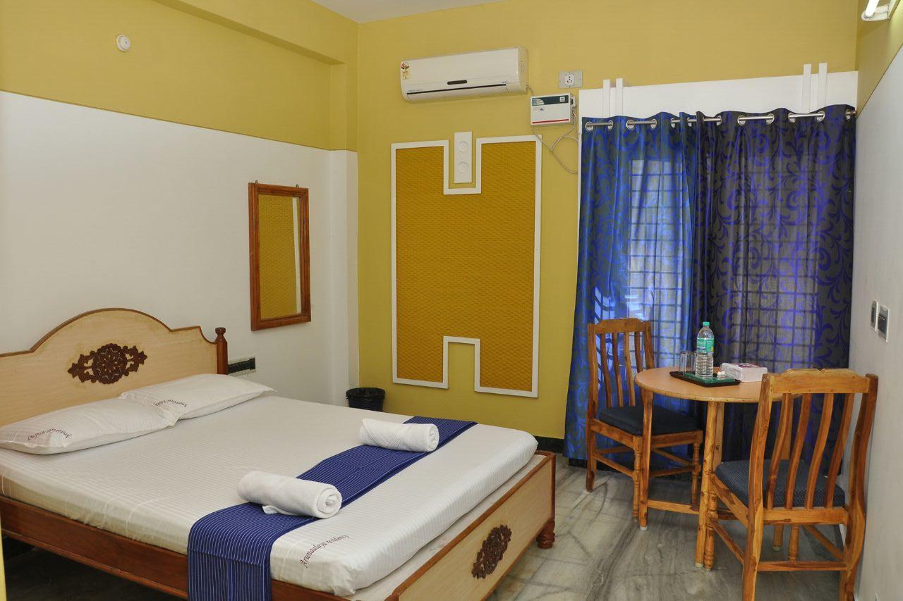 Arunaalaya Residency Hotel Tiruvannamalai Bagian luar foto