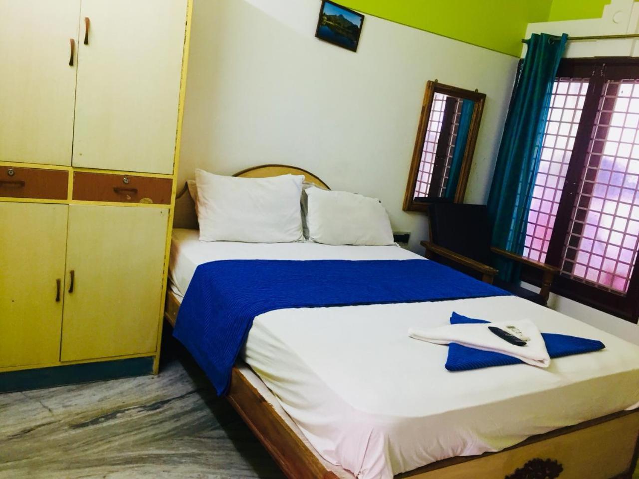 Arunaalaya Residency Hotel Tiruvannamalai Bagian luar foto