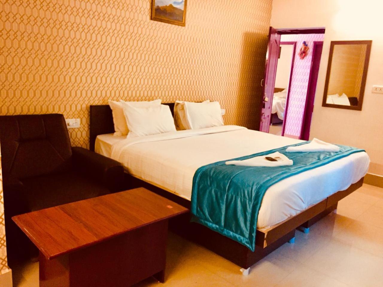Arunaalaya Residency Hotel Tiruvannamalai Bagian luar foto